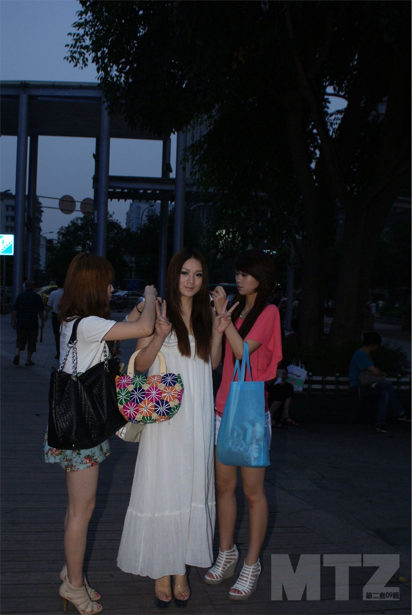 美腿志 7名校花养成记